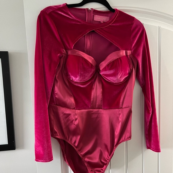 Never Worn - Kalore Body Suit - Picture 1 of 1